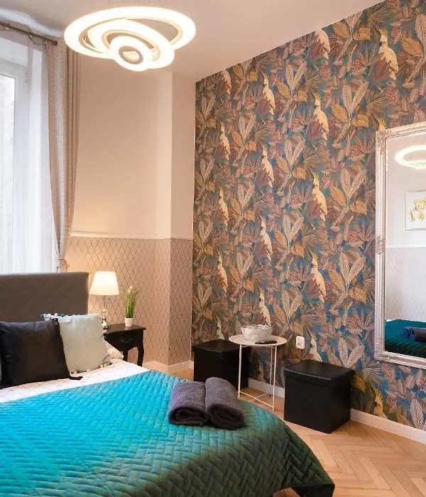 ClickTheFlat Aleje Jerozolimskie Center Apart Rooms-1